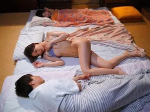Bố già tích cực vét máng đứa con gái lâu ngày về quê giờ đã trưởng thành