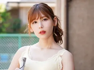 Nữ thần người mẫu cao bằng lụa xám, quan hệ tình dục hàng ngày với bạn trai trung niên, nhiều mánh khóe, mở khóa nhiều tư thế